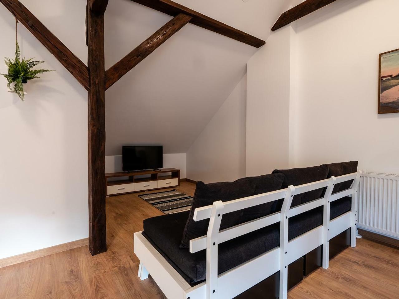 Eva Rooms & Studio Apartment Karlovac Exteriér fotografie